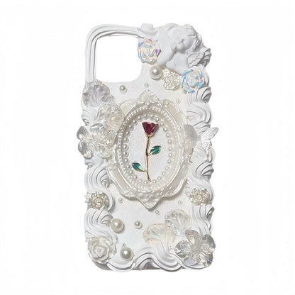 Handmade white baroque decoden phone case artisanal design