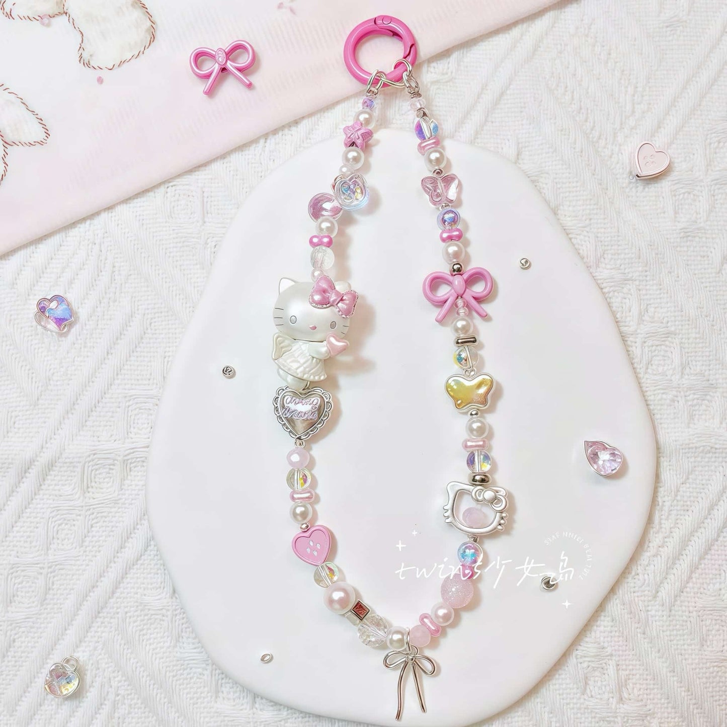 Crystal Hello Kitty handmade phone chain close-up