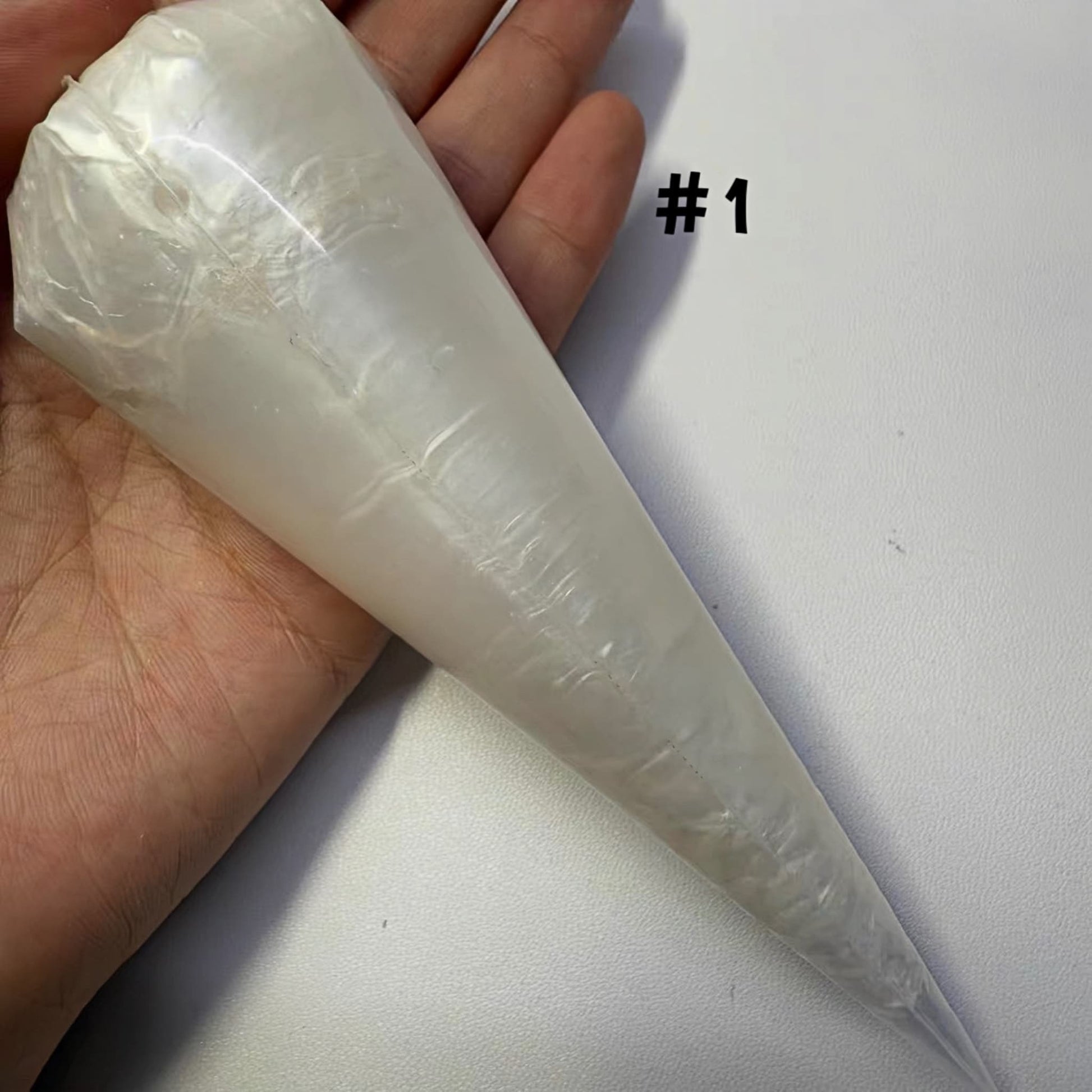 White pearlescent cream glue tube with diamond shimmer finish for decoden phone case decoration