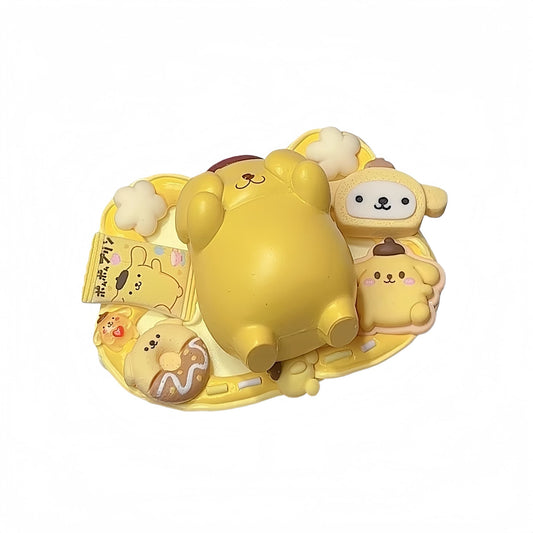 Handmade decoden phone back clip featuring Pompompurin character with baroque-style pearl and rhinestone embellishments