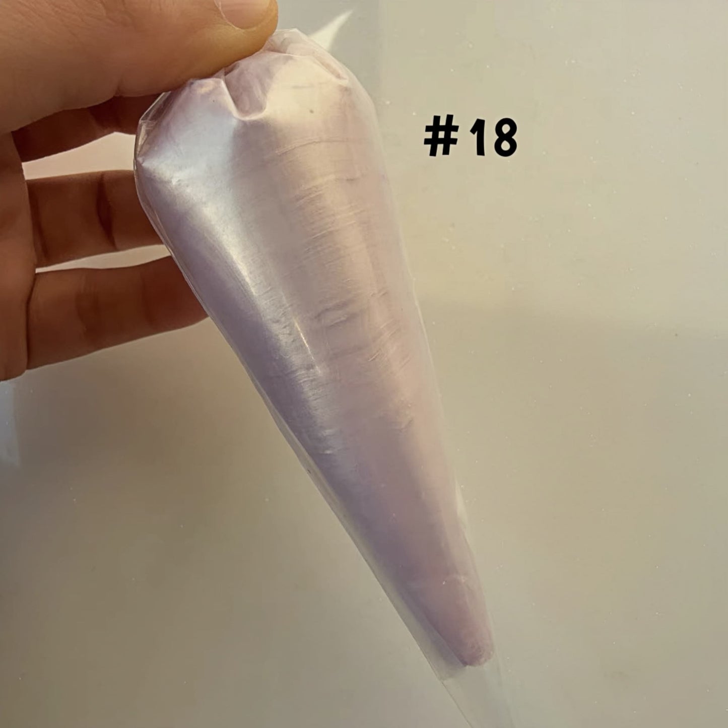 Glittering pearl adhesive perfect for 3D phone case embellishments